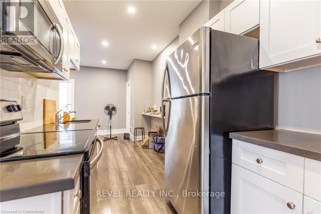 21 Bold Street, Hamilton, Ontario  L8P 1T3 - Photo 38 - X12164337