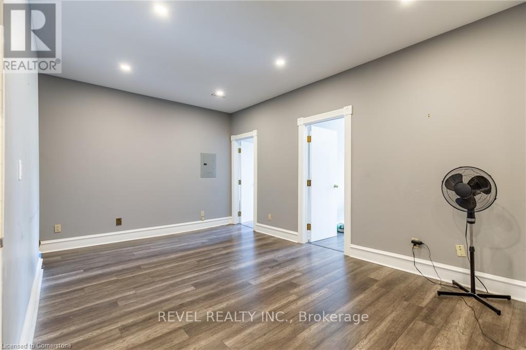 21 Bold Street, Hamilton, Ontario  L8P 1T3 - Photo 42 - X12164337