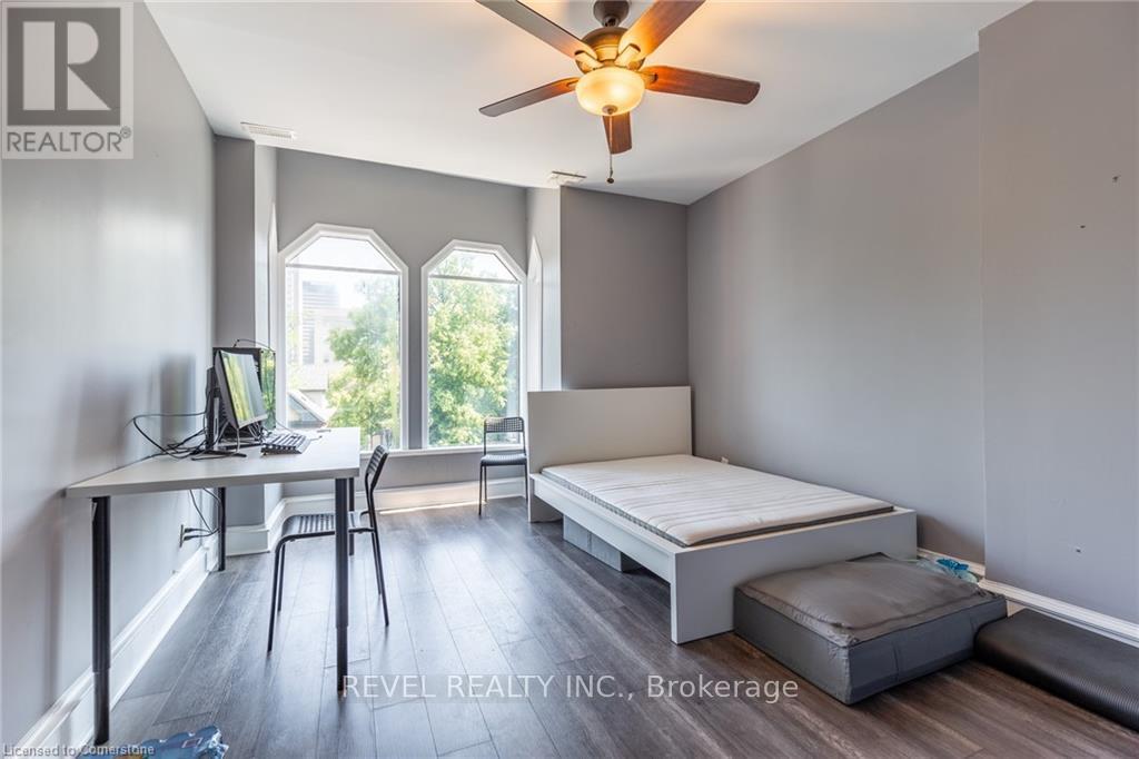 21 Bold Street, Hamilton, Ontario  L8P 1T3 - Photo 44 - X12164337