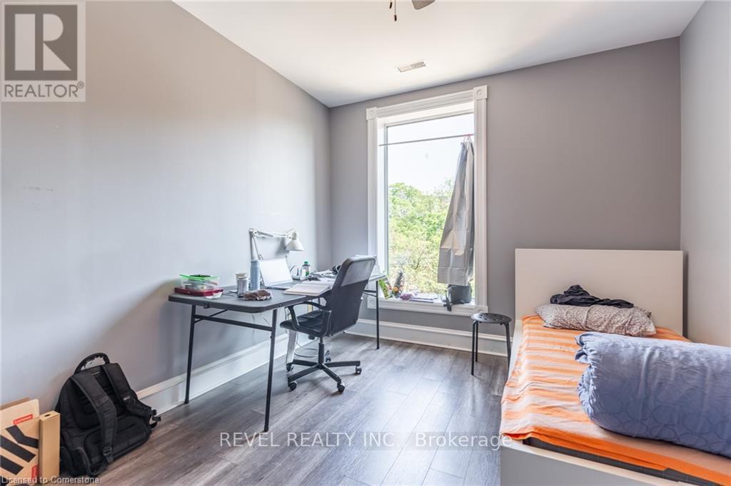 21 Bold Street, Hamilton, Ontario  L8P 1T3 - Photo 45 - X12164337