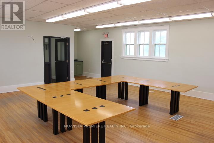 247 Main Street, Southwest Middlesex, Ontario  N0L 1M0 - Photo 6 - X12164379