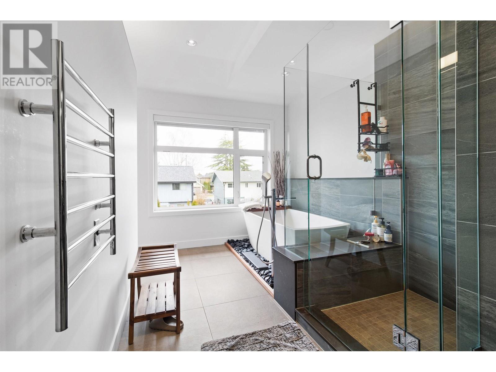 Listing Picture 16 of 27 : 18 9055 DAYTON AVENUE, Richmond / 烈治文 - 魯藝地產 Yvonne Lu Group - MLS Medallion Club Member