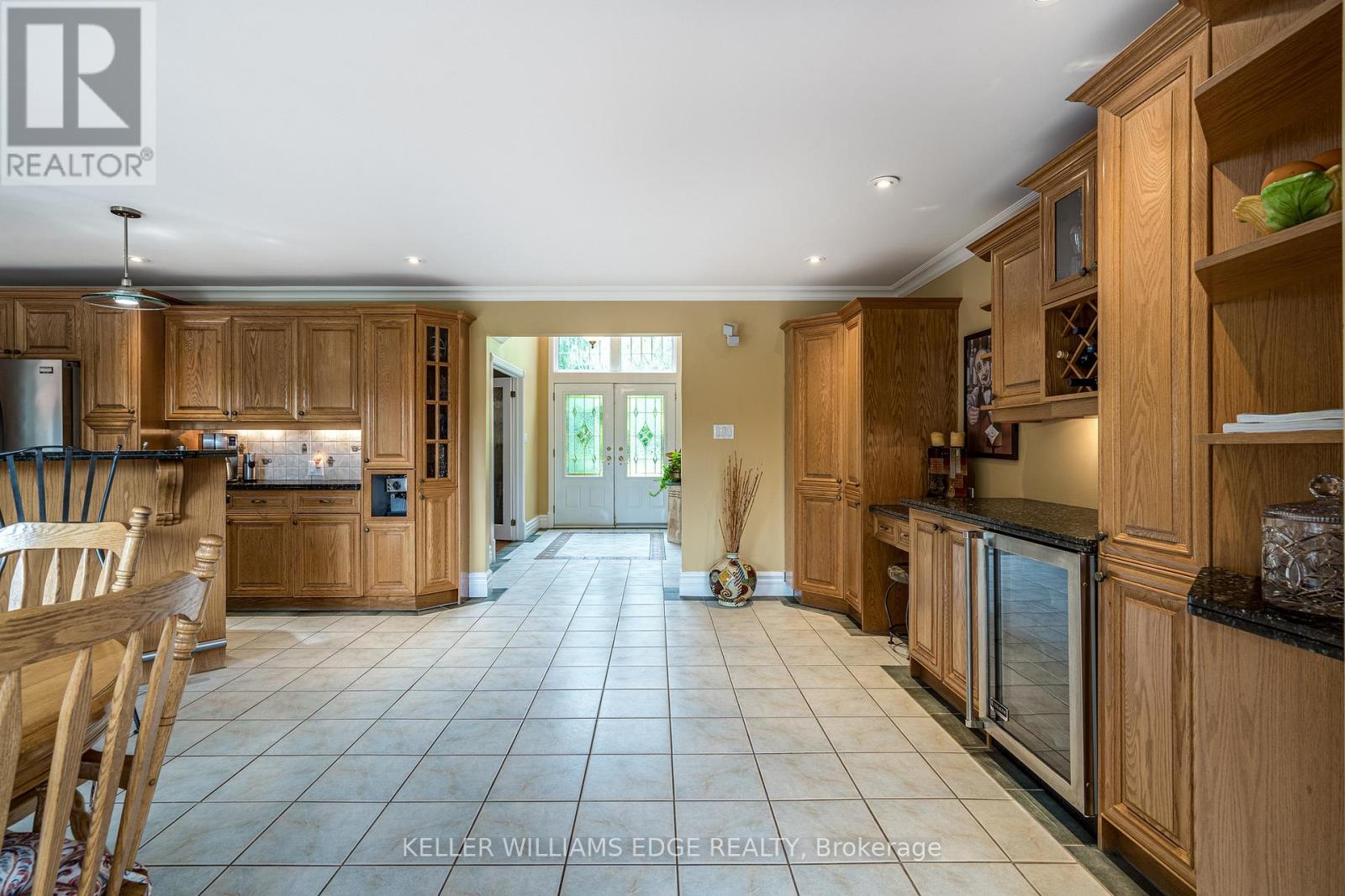57 Kennedy Road, Caledon, Ontario  L7C 2M7 - Photo 14 - W12092509