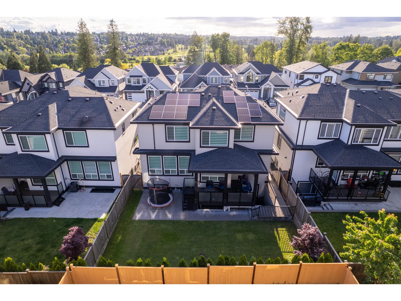 7750 154a Street, Surrey, British Columbia  V3S 1C2 - Photo 2 - R3005505