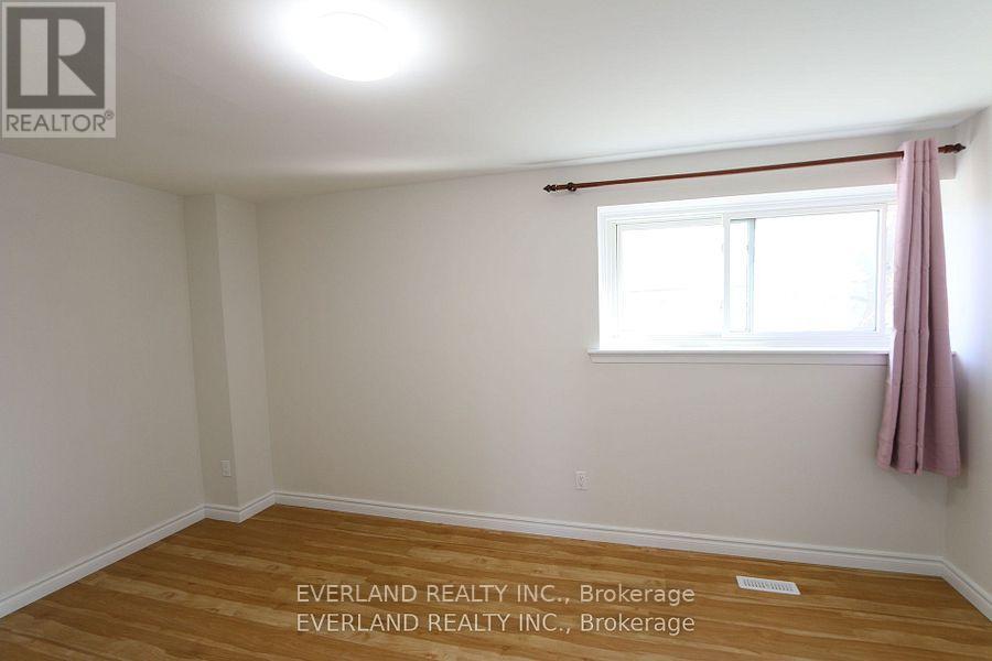 9 - 8 Liszt Gate, Toronto (Hillcrest Village), Ontario  M2H 1G7 - Photo 12 - C12164342