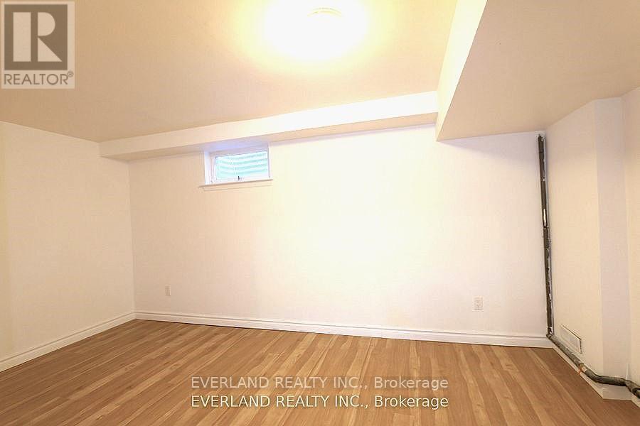 9 - 8 Liszt Gate, Toronto (Hillcrest Village), Ontario  M2H 1G7 - Photo 8 - C12164342