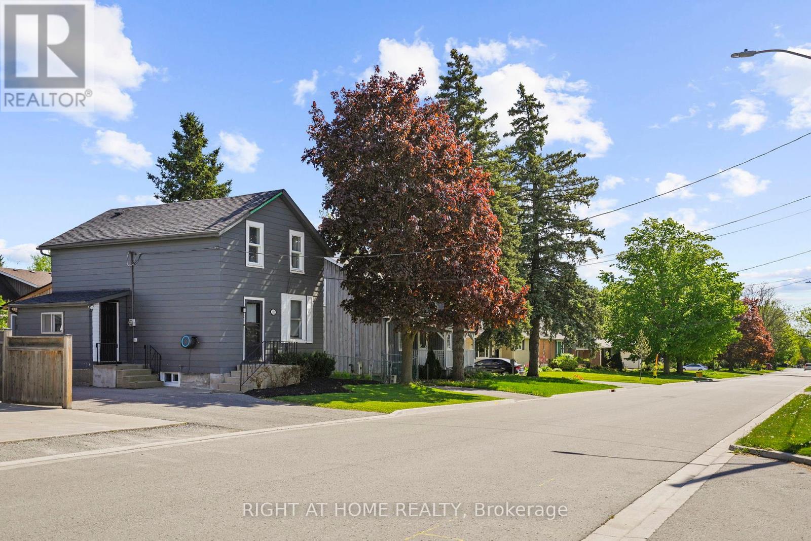 Property at 392 STOUFFER STREET image 5