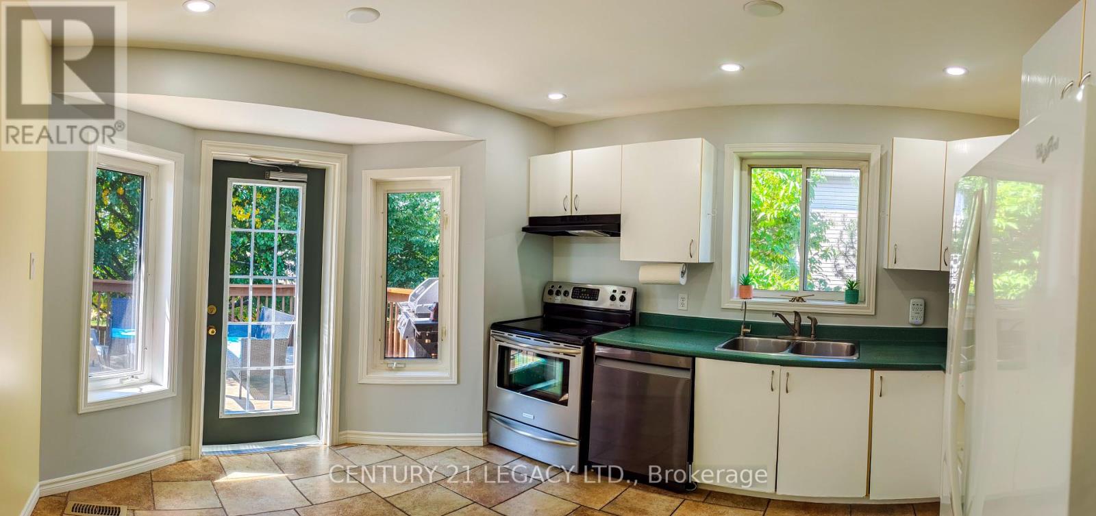 53 Pond Hollow Drive, Greater Sudbury, Ontario  P3E 6B9 - Photo 14 - X12164344