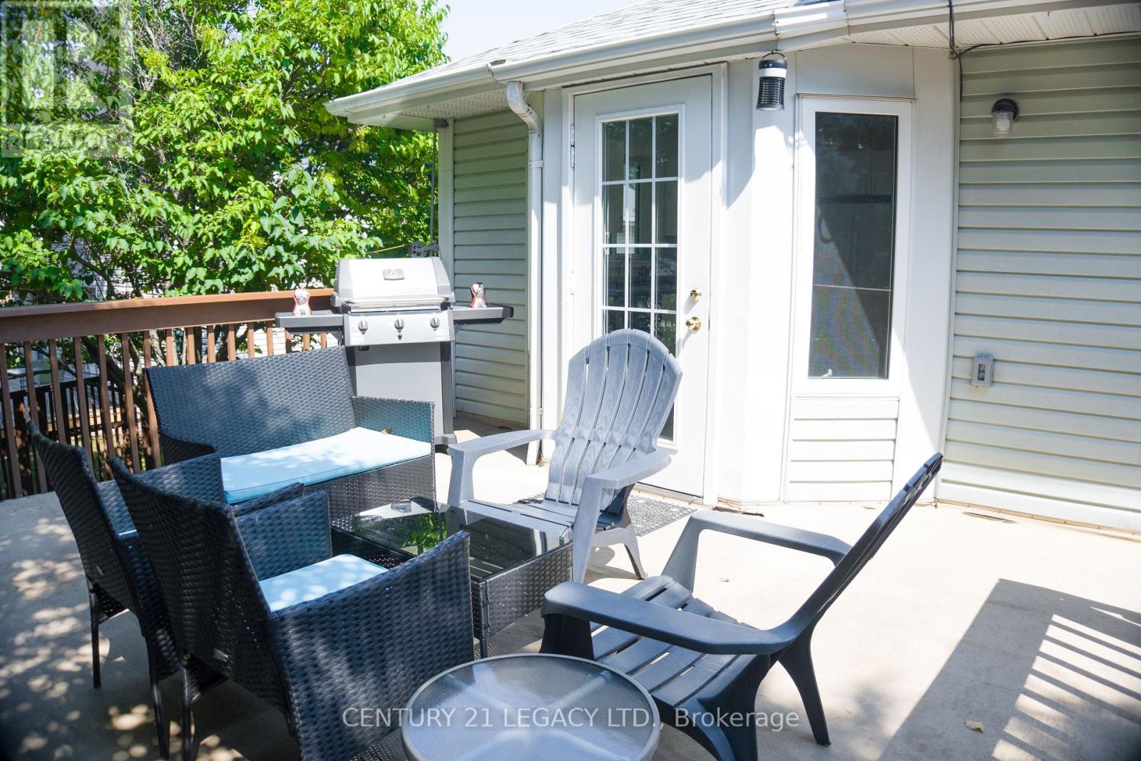 53 Pond Hollow Drive, Greater Sudbury, Ontario  P3E 6B9 - Photo 31 - X12164344
