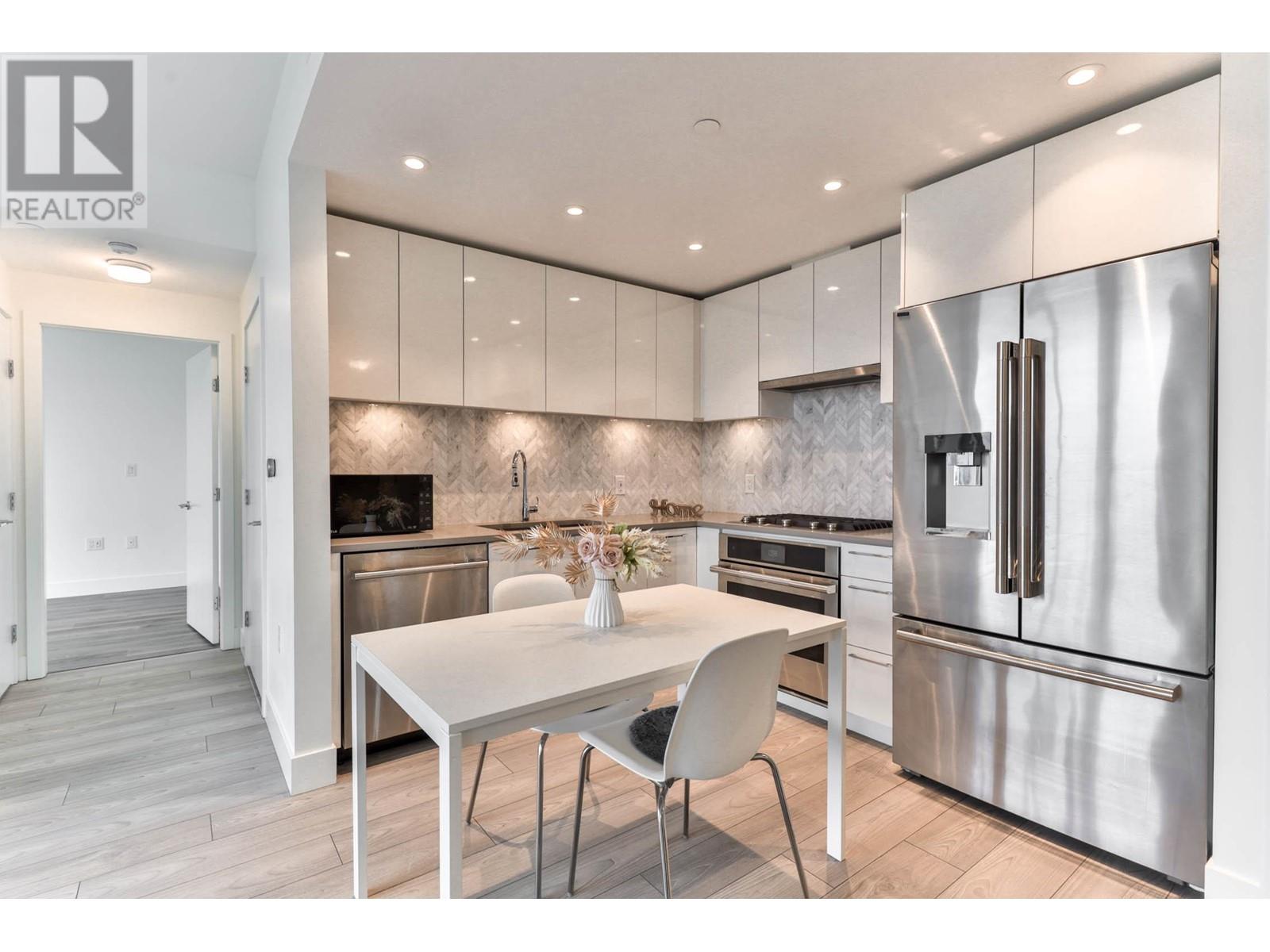 1404 3581 E Kent Avenue North, Vancouver, British Columbia  V5S 0H6 - Photo 3 - R3004291