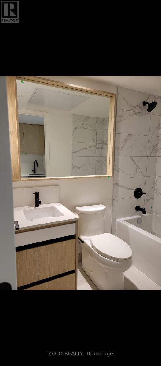 320 - 5 Lakeview Avenue, Toronto, Ontario  M6J 0H3 - Photo 3 - C12155964