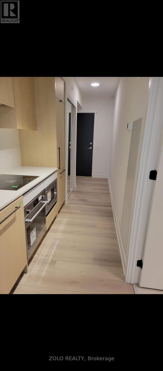320 - 5 Lakeview Avenue, Toronto, Ontario  M6J 0H3 - Photo 5 - C12155964