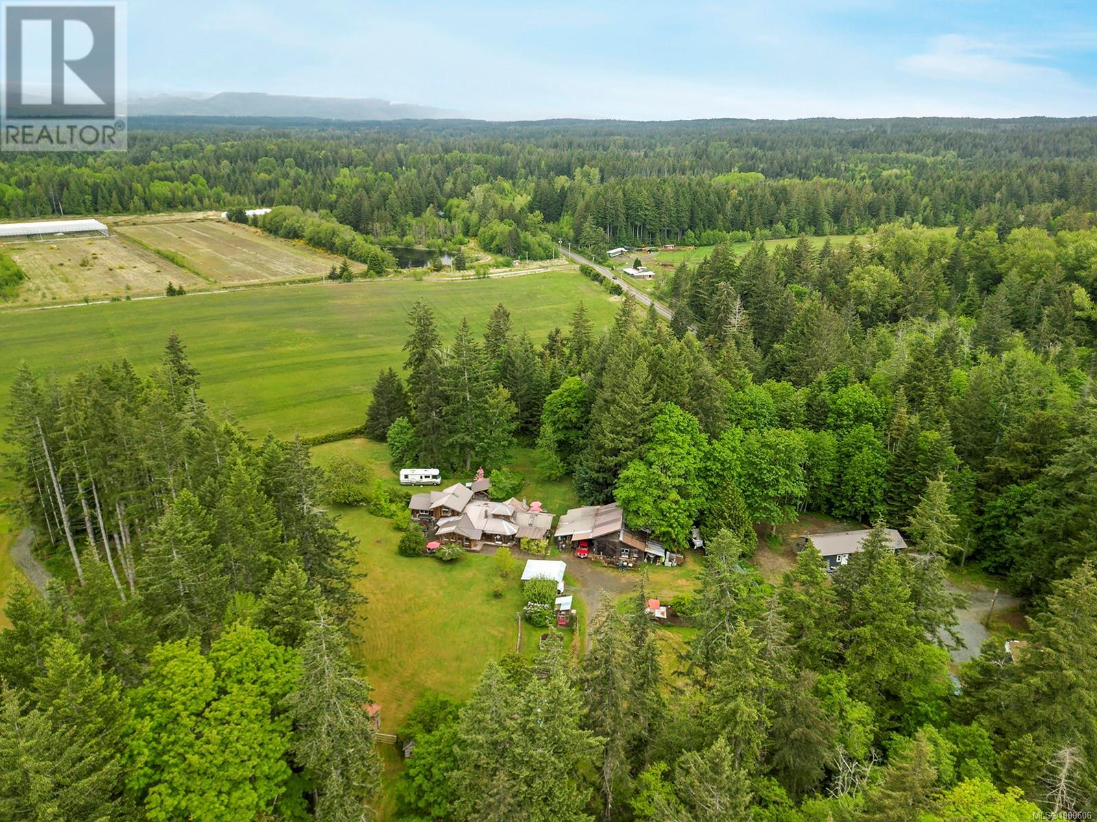 5965 Loxley Rd, Courtenay, British Columbia