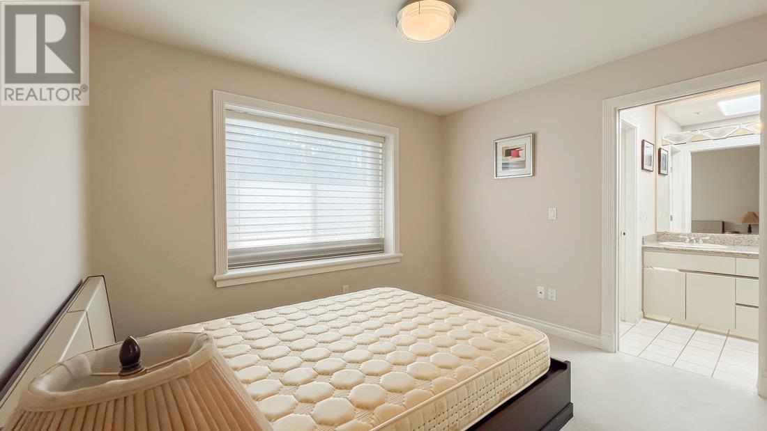 1556 W 62nd Avenue, Vancouver, British Columbia  V6P 2E9 - Photo 36 - R3005277