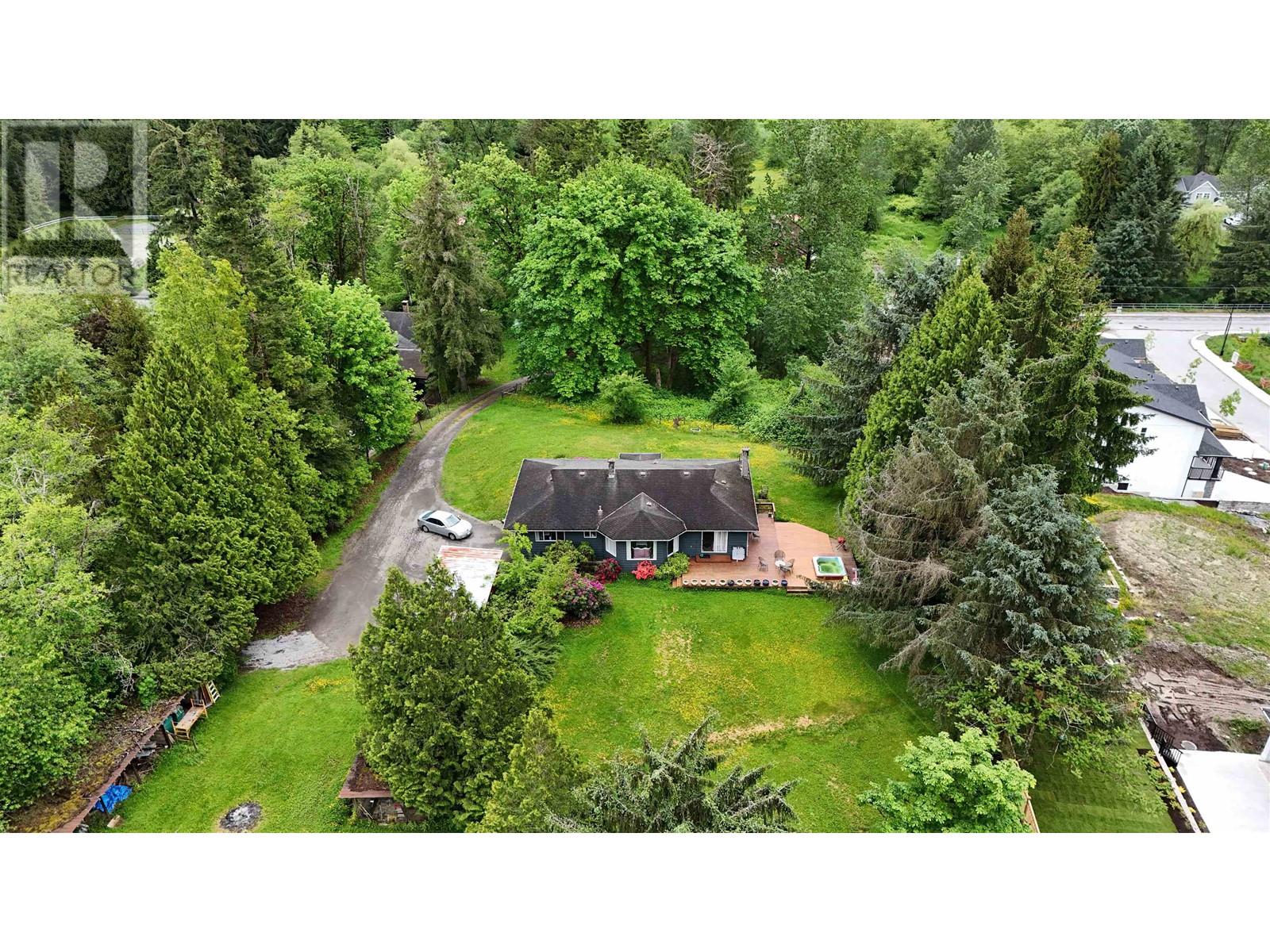 24221 110 Avenue, Maple Ridge, British Columbia  V2W 1H7 - Photo 4 - R3004191