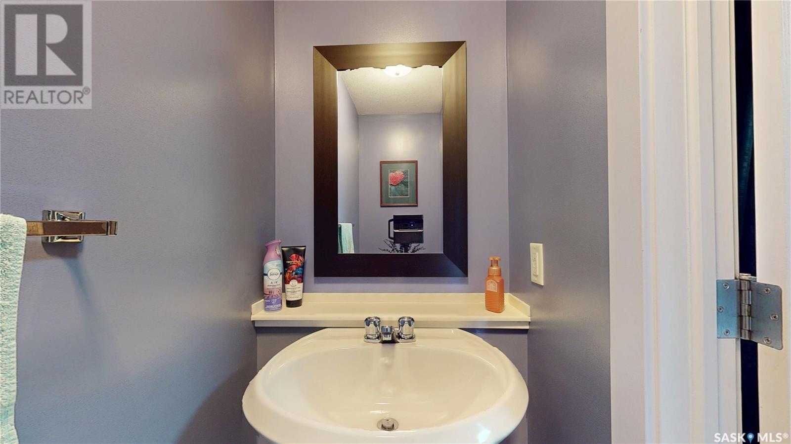 1272 Wessex Place, Regina, Saskatchewan  S4N 7S2 - Photo 14 - SK006713