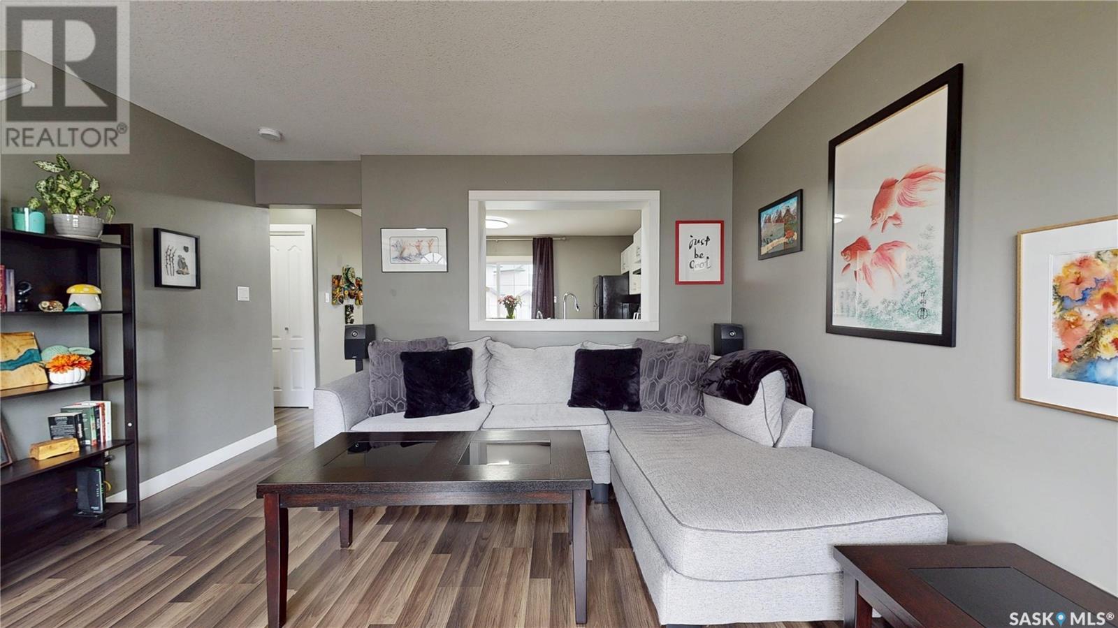 1272 Wessex Place, Regina, Saskatchewan  S4N 7S2 - Photo 3 - SK006713