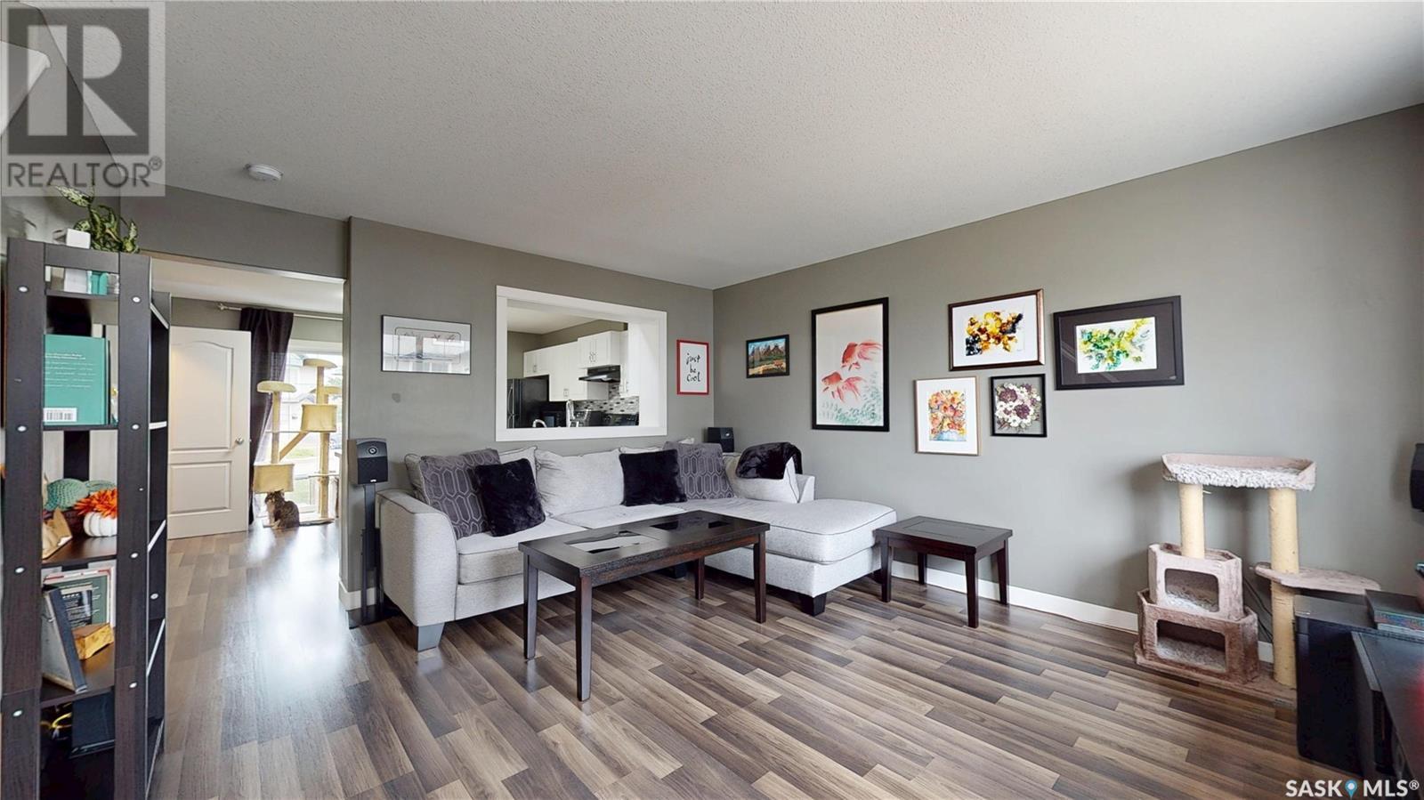 1272 Wessex Place, Regina, Saskatchewan  S4N 7S2 - Photo 4 - SK006713
