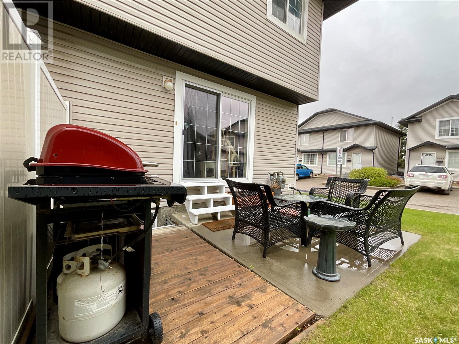 1272 Wessex Place, Regina, Saskatchewan  S4N 7S2 - Photo 43 - SK006713