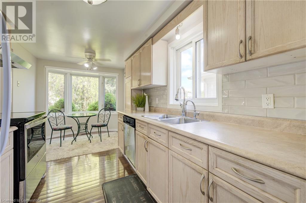 155 Bankside Drive, Kitchener, Ontario  N2N 3E4 - Photo 8 - 40730732