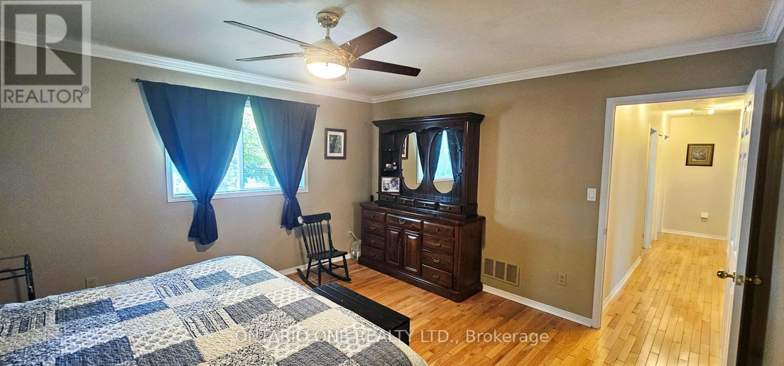 3143 Sparrow Lake Road S, Severn, Ontario  L0K 2B0 - Photo 16 - S12164475
