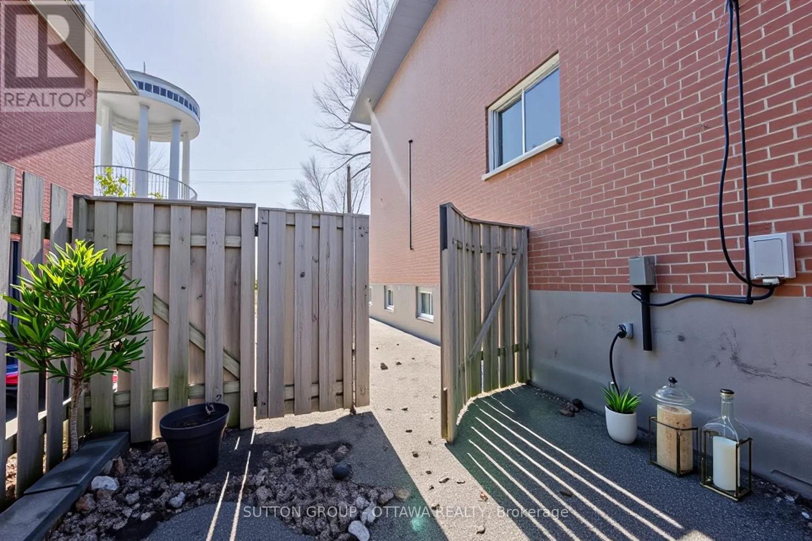 231 Perth Street, Brockville, Ontario  K6V 5E7 - Photo 21 - X12130903
