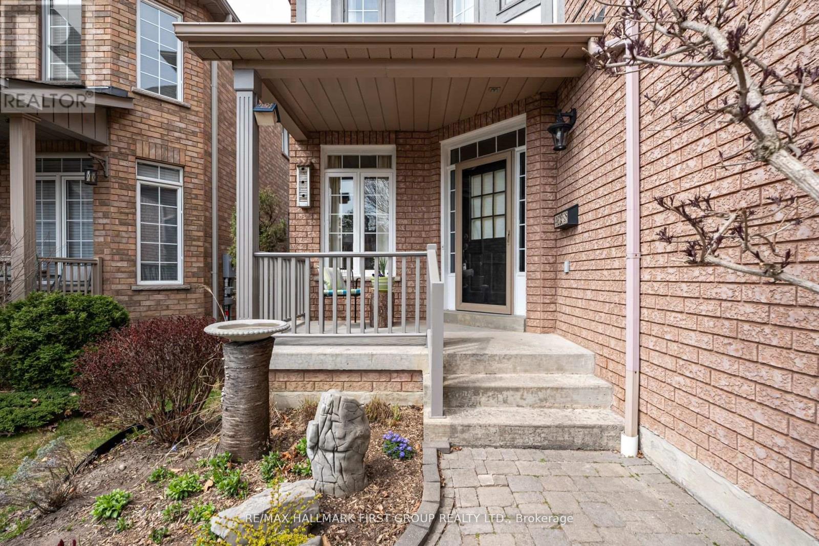 1762 Autumn Crescent, Pickering, Ontario  L1V 6X2 - Photo 4 - E12164416