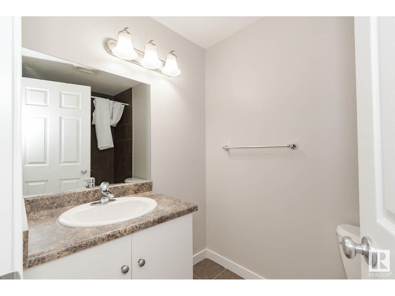 #11930 11928 124 St Nw, Edmonton, Alberta  T5L 0M5 - Photo 42 - E4437715