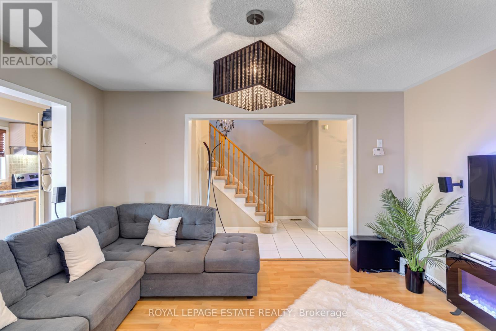 Property at 81 LARKSPUR ROAD image 1