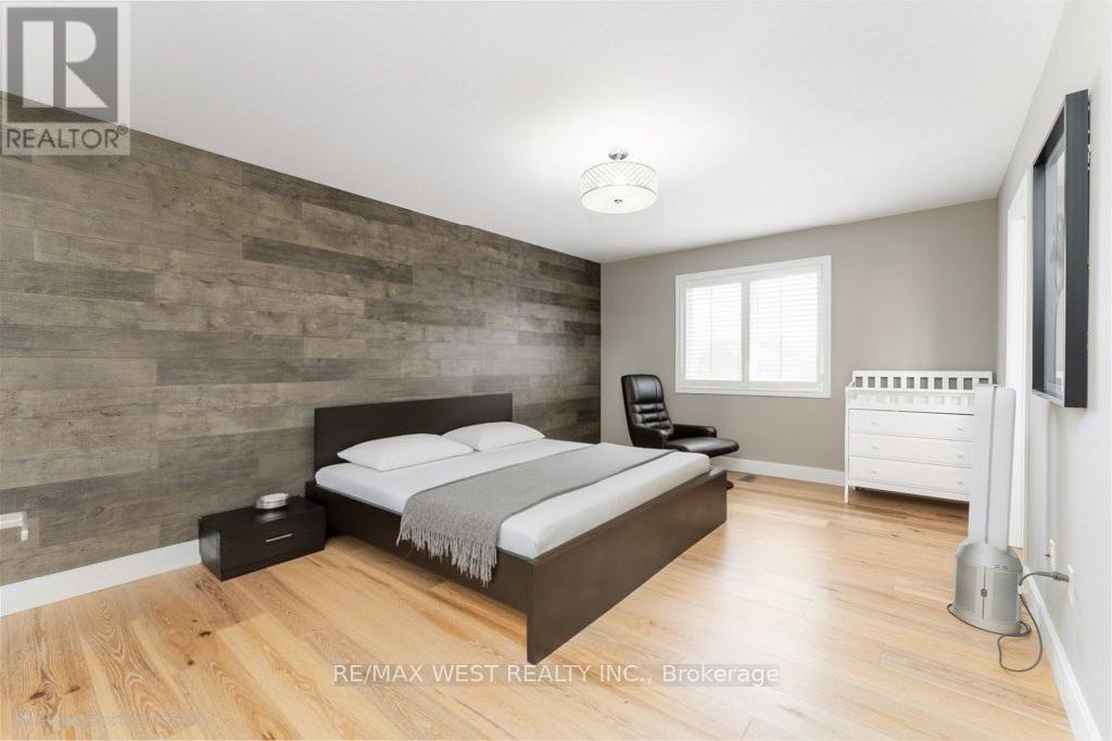 93 Davos Road, Vaughan, Ontario  L4H 2Y1 - Photo 14 - N12101724