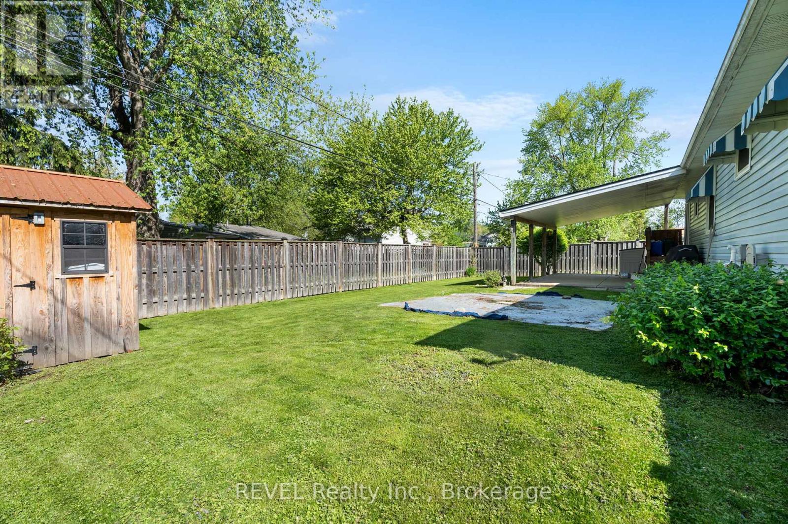 655 Parkdale Avenue, Fort Erie (Crescent Park), Ontario  L2A 5B5 - Photo 23 - X12164508