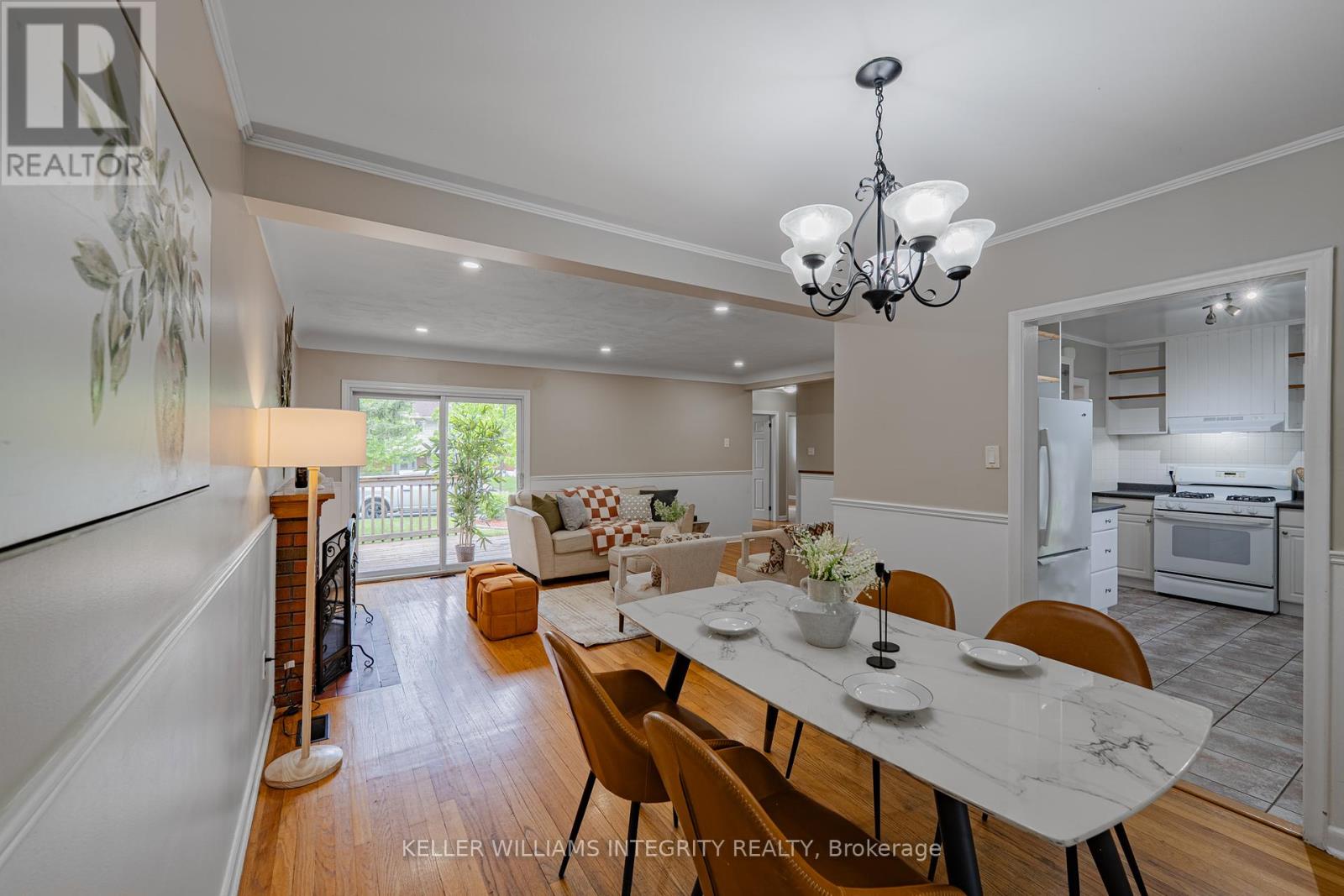 1695 Gage Crescent N, Ottawa, Ontario  K2C 0Z7 - Photo 13 - X12164435