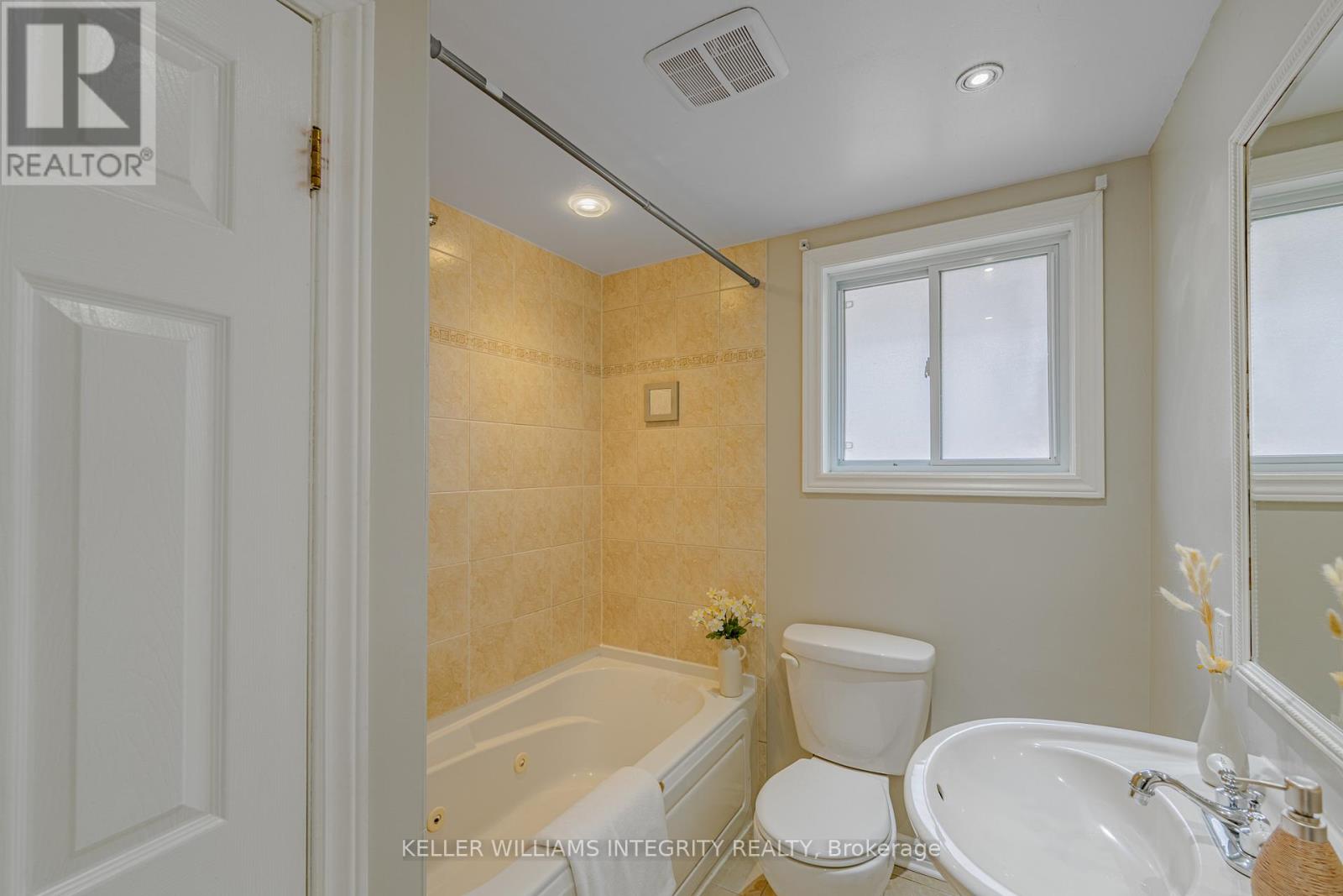 1695 Gage Crescent N, Ottawa, Ontario  K2C 0Z7 - Photo 21 - X12164435
