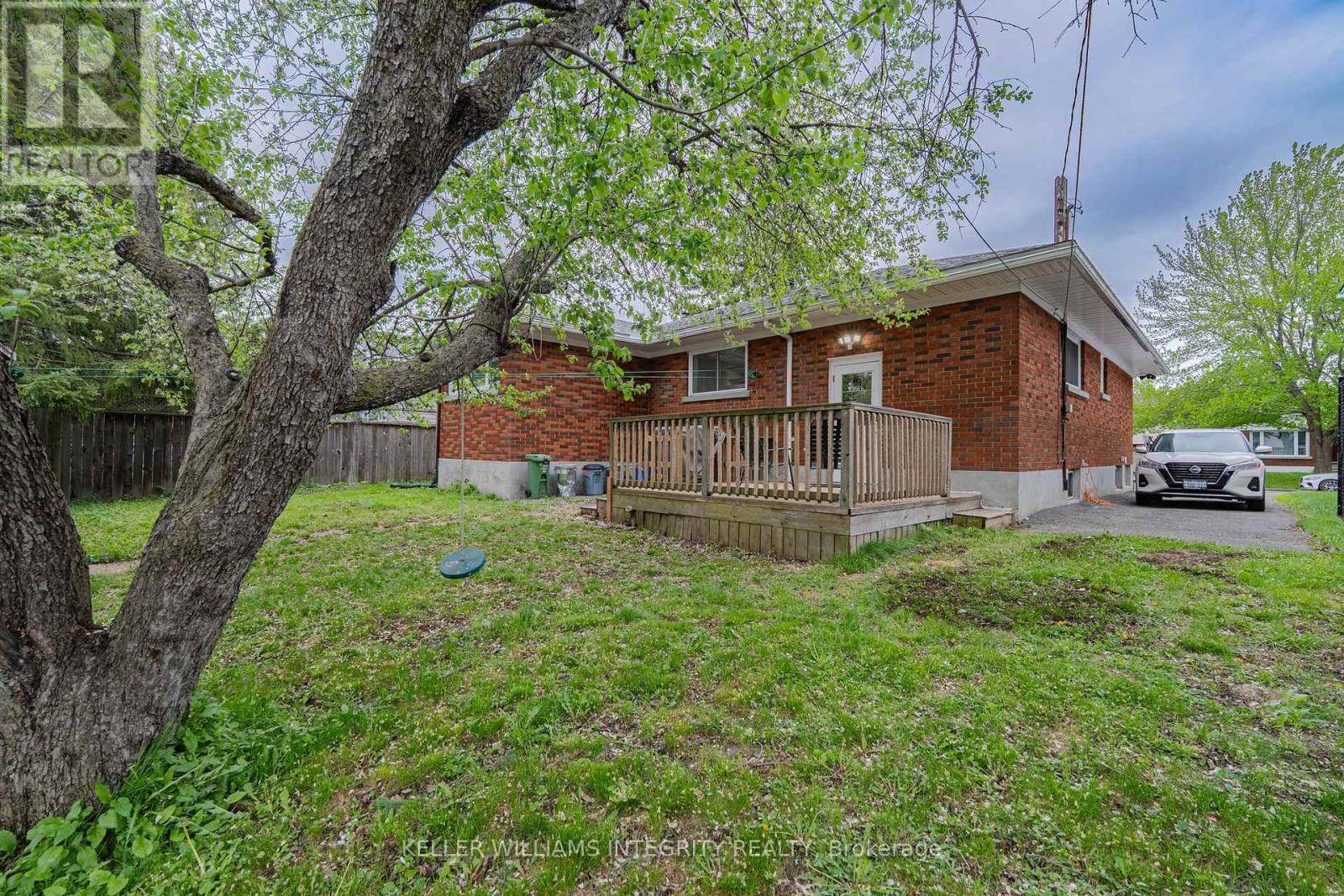 1695 Gage Crescent N, Ottawa, Ontario  K2C 0Z7 - Photo 41 - X12164435