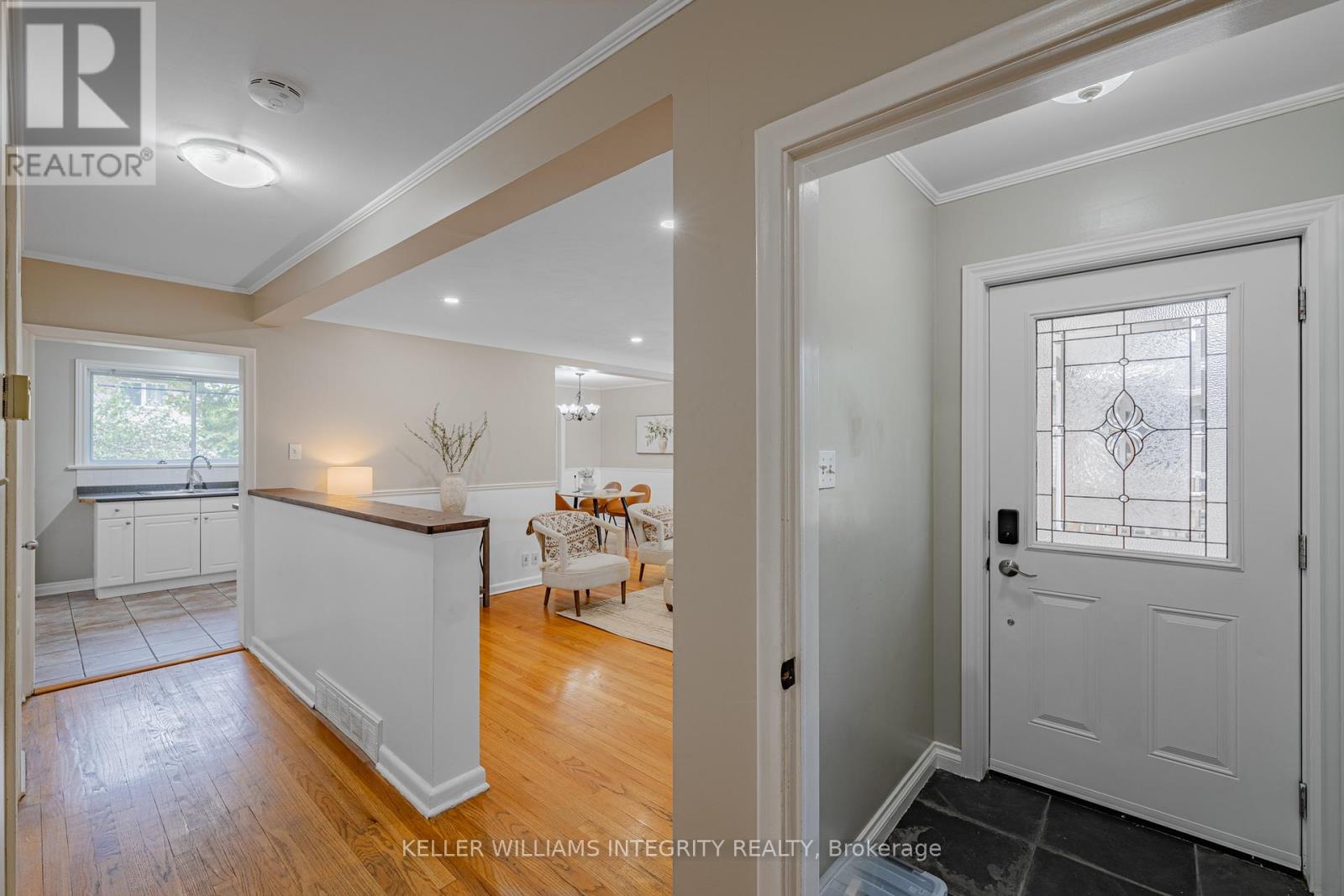 1695 Gage Crescent N, Ottawa, Ontario  K2C 0Z7 - Photo 6 - X12164435