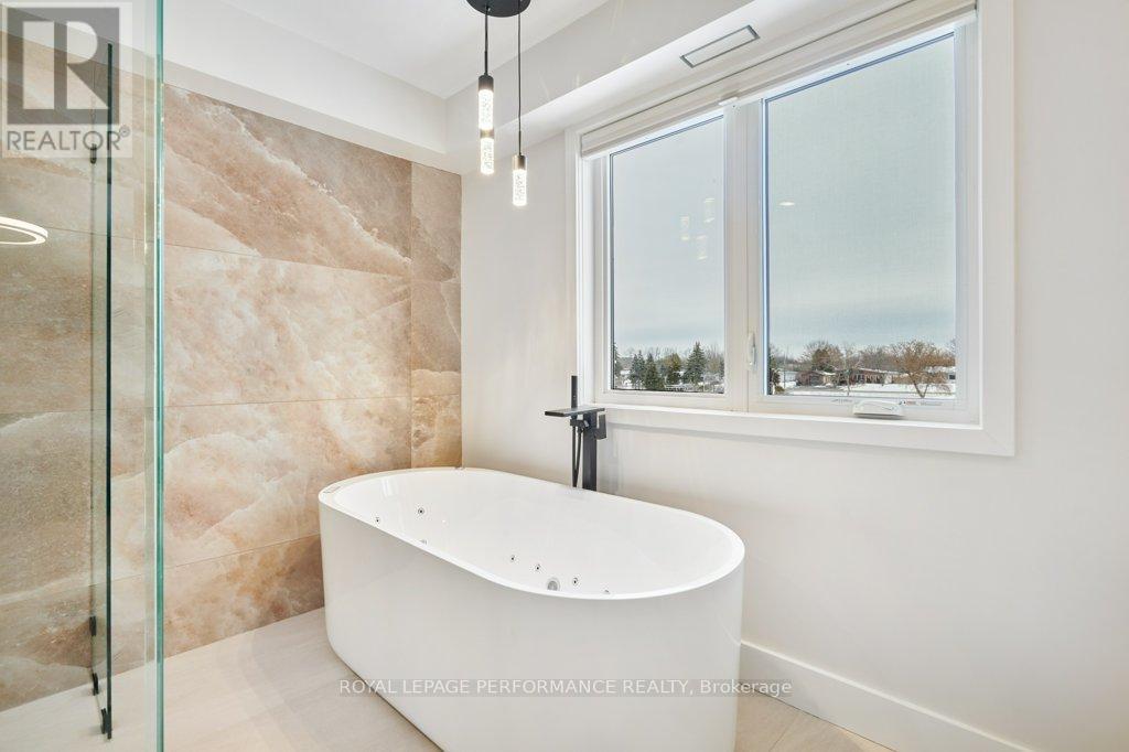 6099 James Bell Drive, Ottawa, Ontario  K4M 1B3 - Photo 20 - X12164509