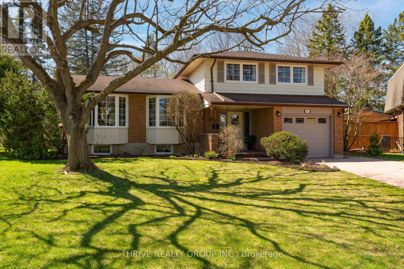 43 MILFORD CRESCENT, London North, Ontario