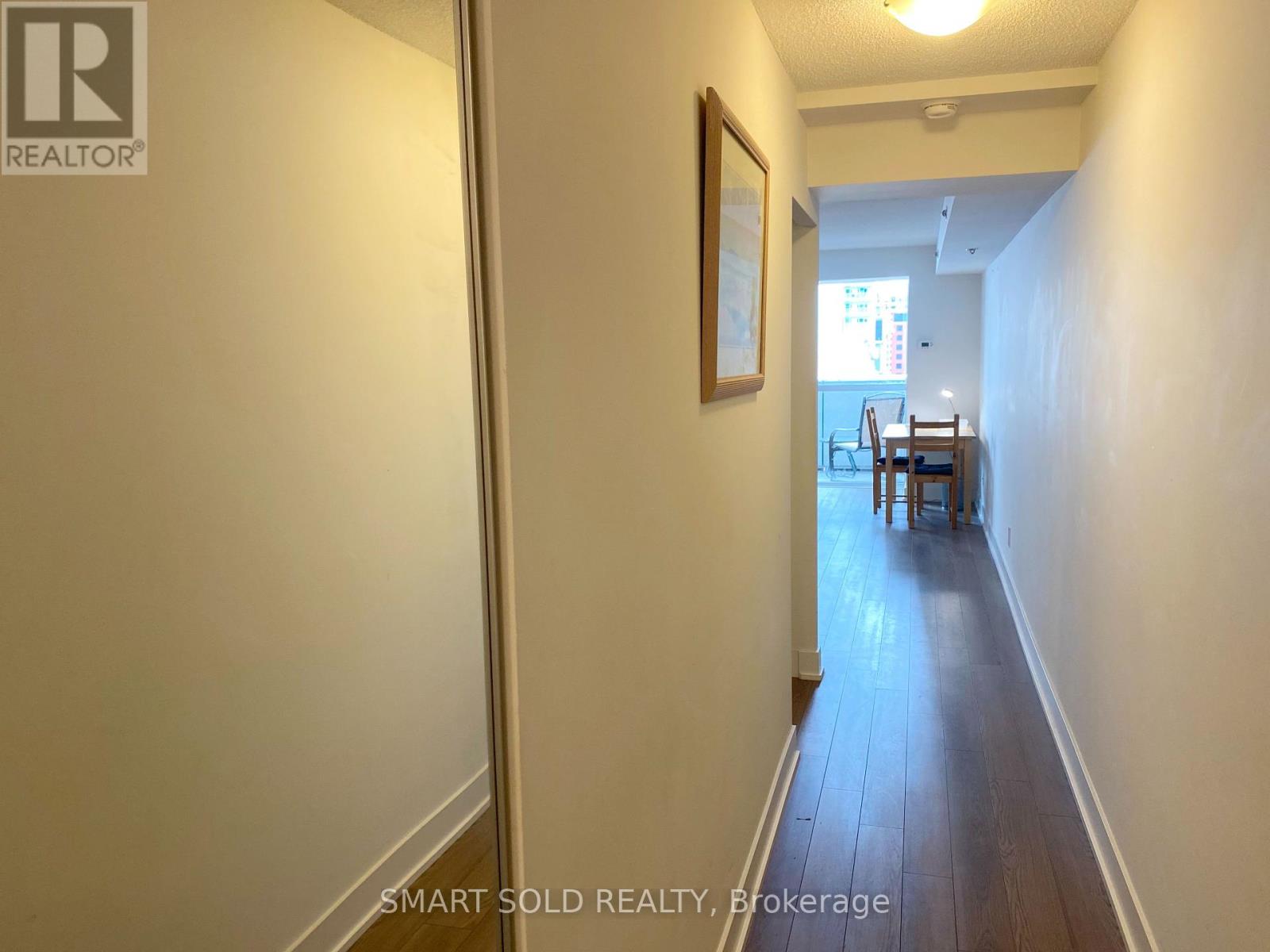 713 - 318 Richmond Street W, Toronto, Ontario  M5V 1X2 - Photo 8 - C12164431