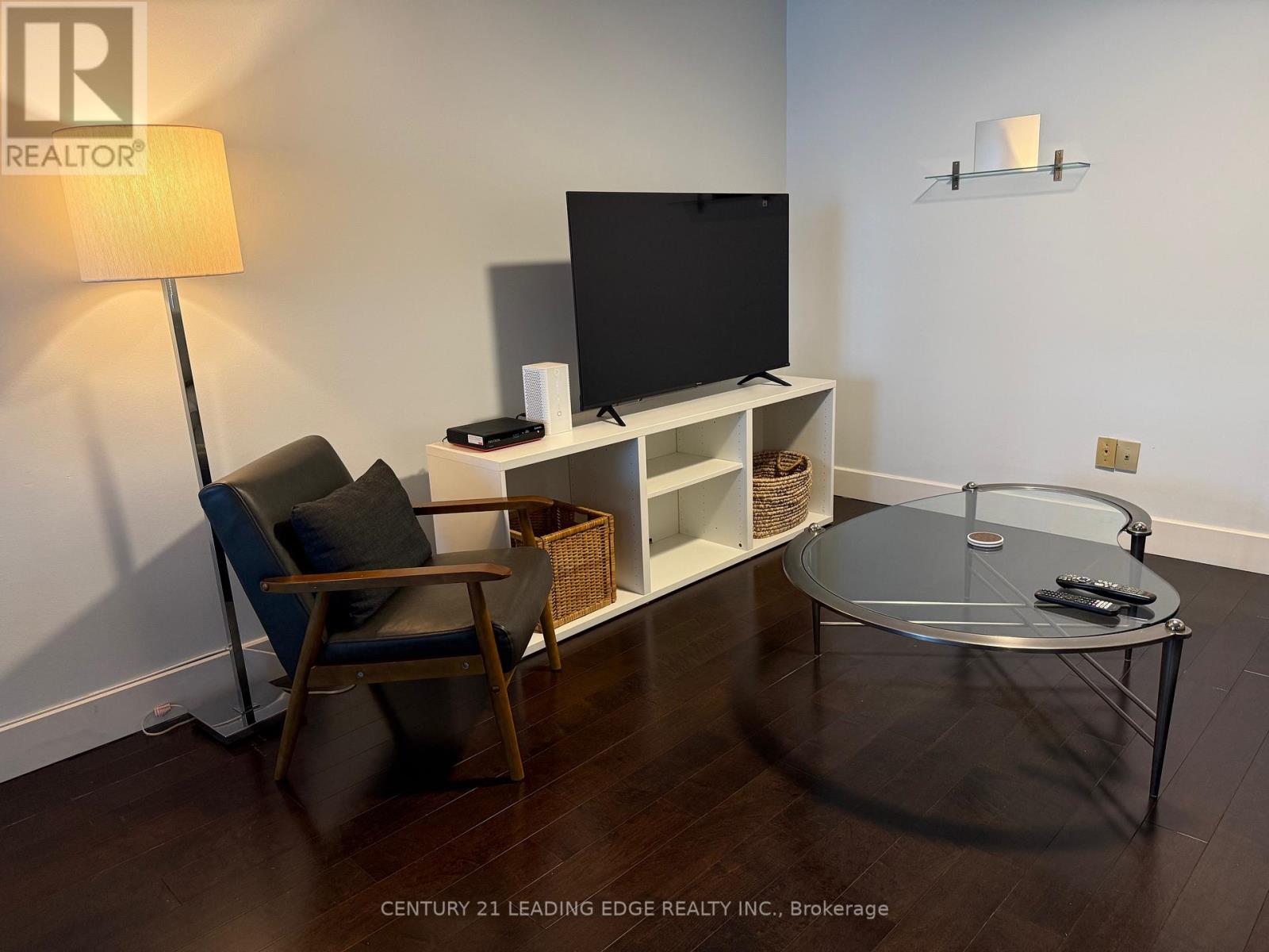 460 - 49 Mccaul Street, Toronto, Ontario  M5T 1V7 - Photo 4 - C12164466