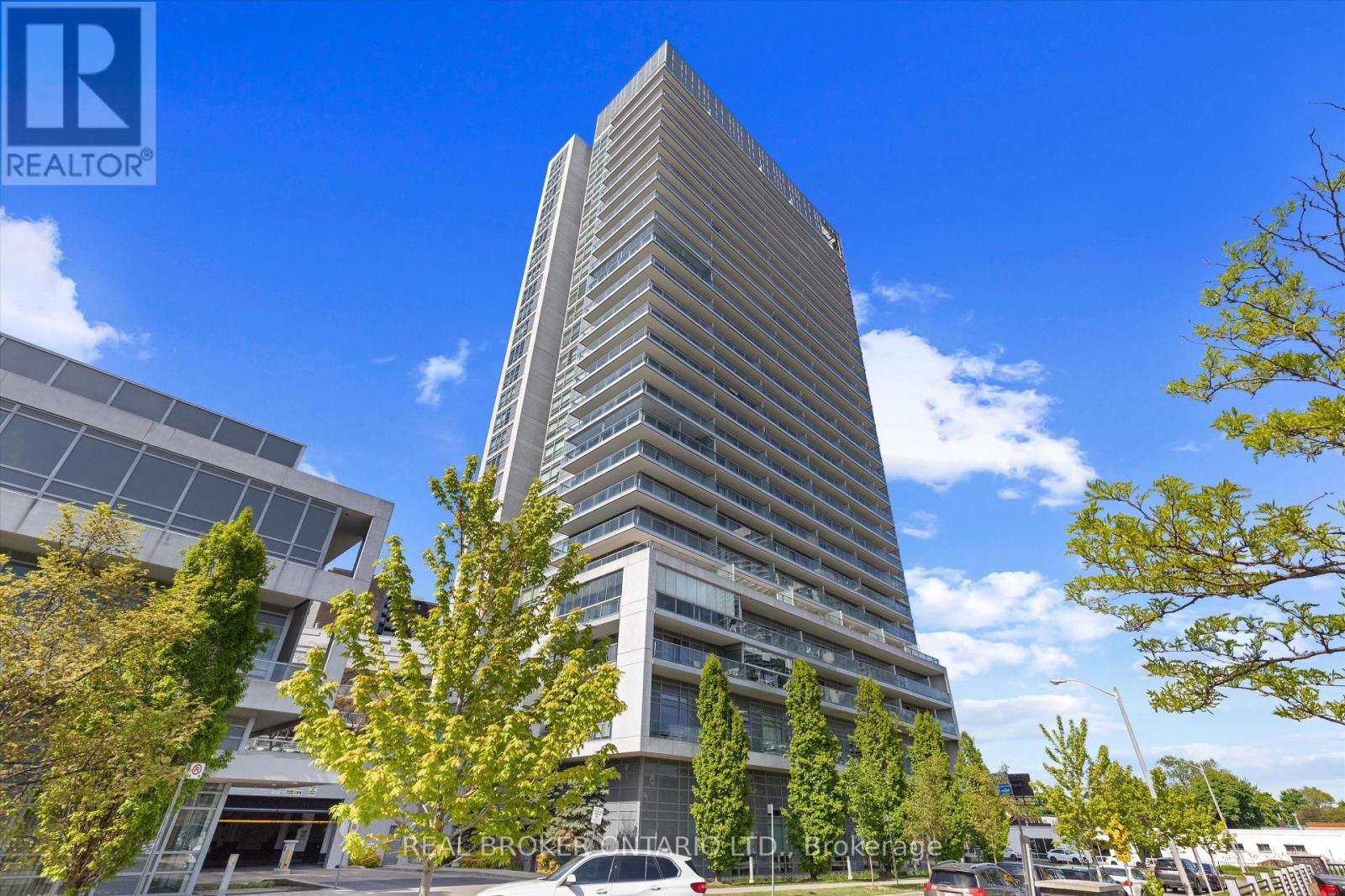 216 - 2035 SHEPPARD AVENUE E, Toronto, Ontario