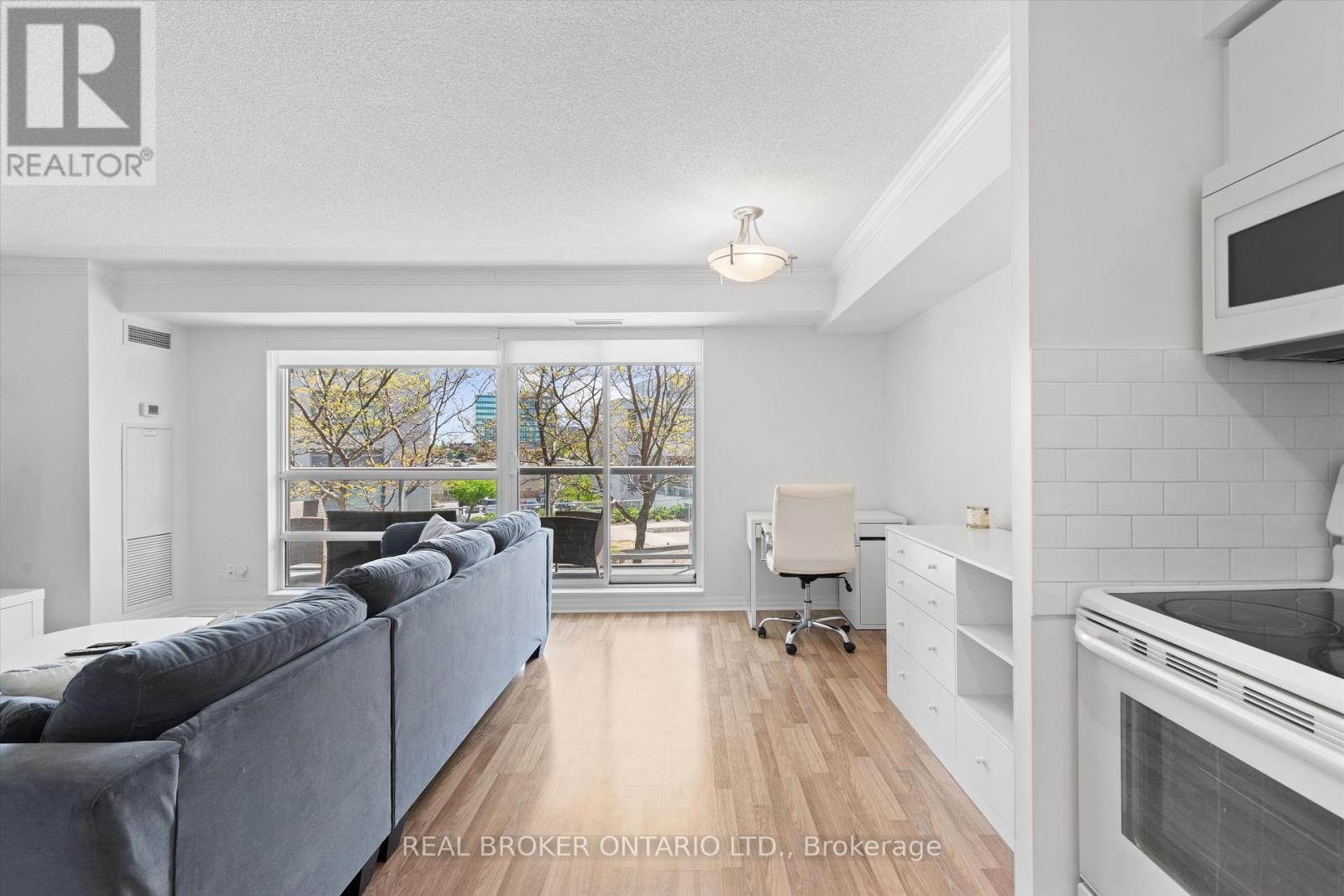 216 - 2035 Sheppard Avenue E, Toronto, Ontario  M2J 0A8 - Photo 4 - C12164506