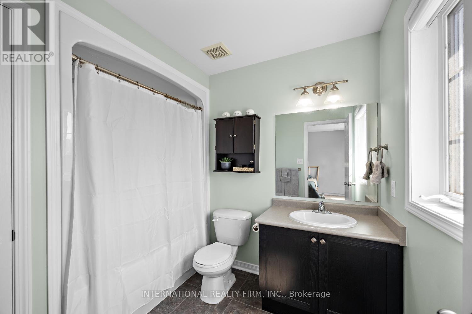 79 Westover Drive, Clarington, Ontario  L1C 0M7 - Photo 17 - E12164433