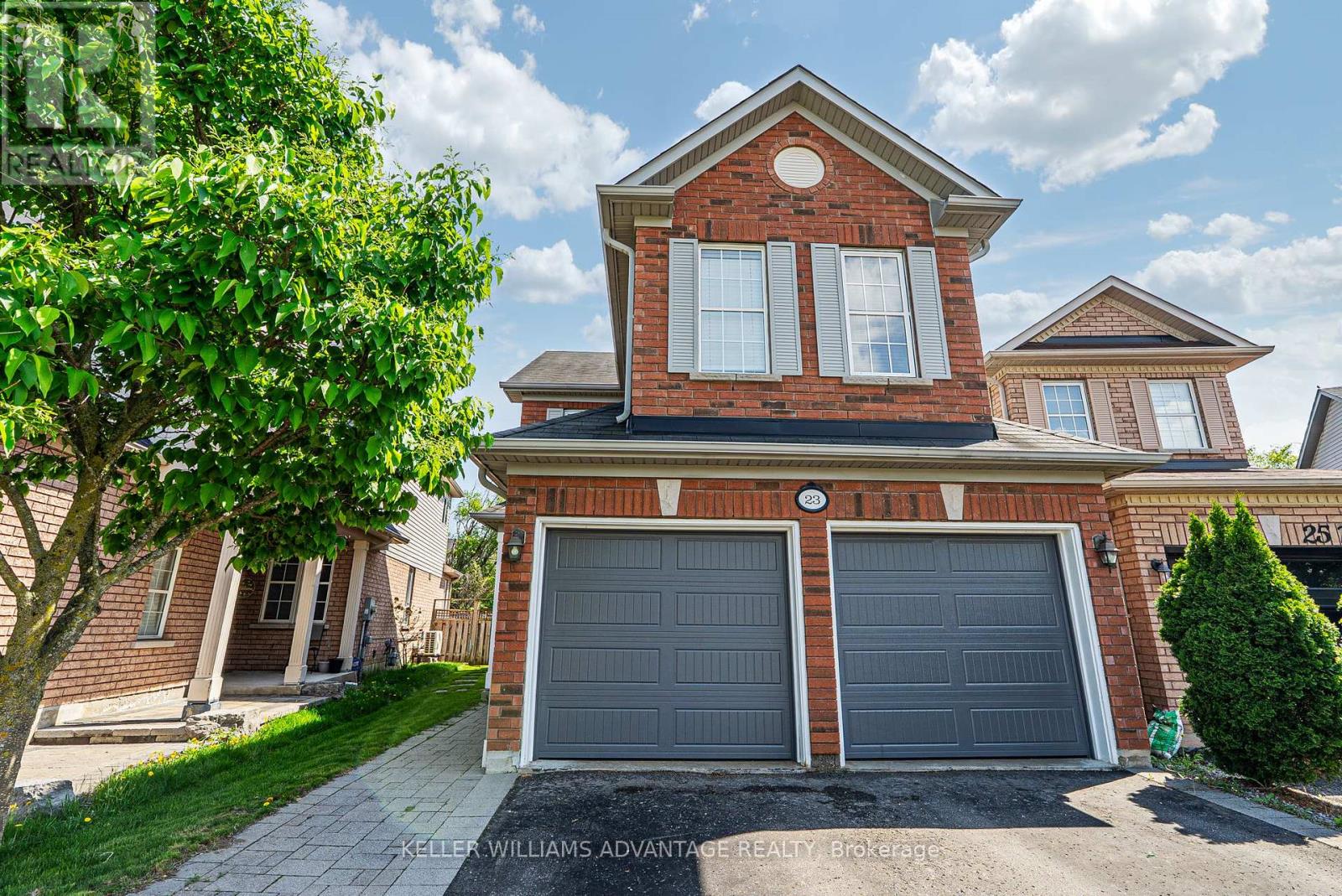 23 Kressman Court N, Whitby, Ontario  L1P 0A1 - Photo 2 - E12164503