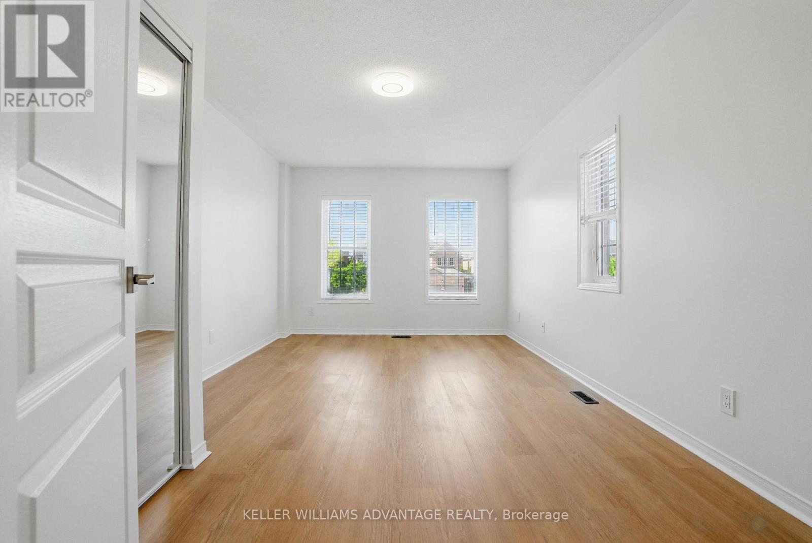 23 Kressman Court N, Whitby, Ontario  L1P 0A1 - Photo 37 - E12164503