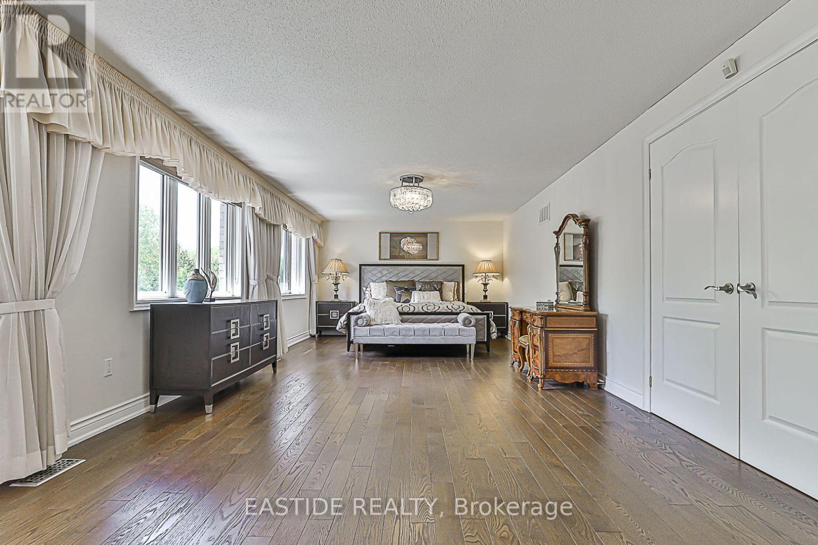 27 Brimwood Crescent, Richmond Hill, Ontario  L4B 4B6 - Photo 18 - N12164458