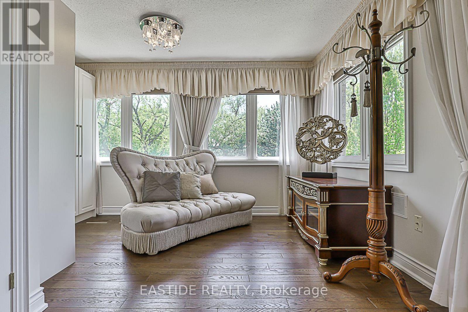 27 Brimwood Crescent, Richmond Hill, Ontario  L4B 4B6 - Photo 20 - N12164458