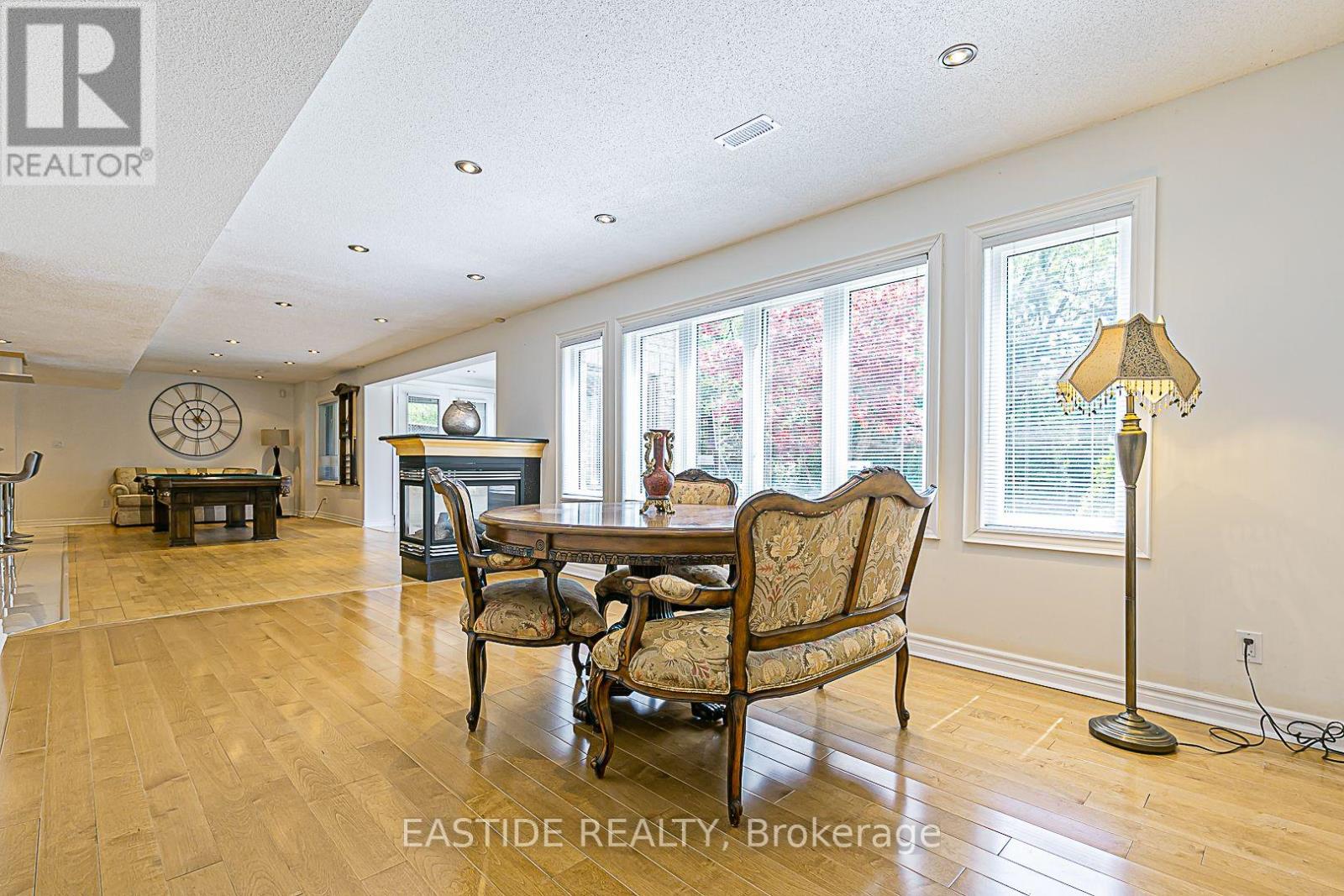 27 Brimwood Crescent, Richmond Hill, Ontario  L4B 4B6 - Photo 28 - N12164458