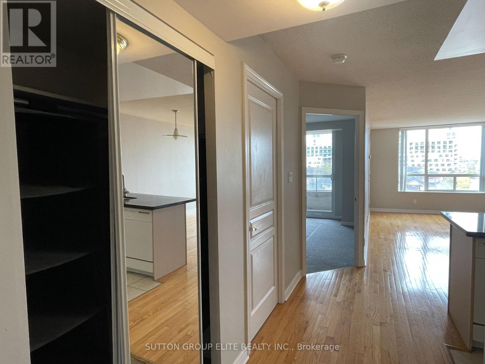 514 - 19 Northern Heights Drive, Richmond Hill (Langstaff), Ontario  L4B 4M4 - Photo 8 - N12164465