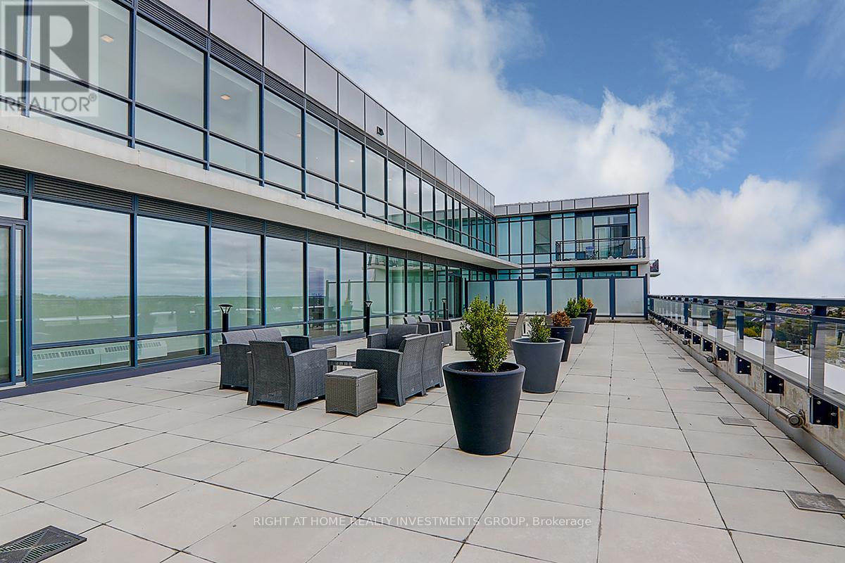 810 - 11611 Yonge Street, Richmond Hill (Jefferson), Ontario  L4E 1G2 - Photo 6 - N12164468