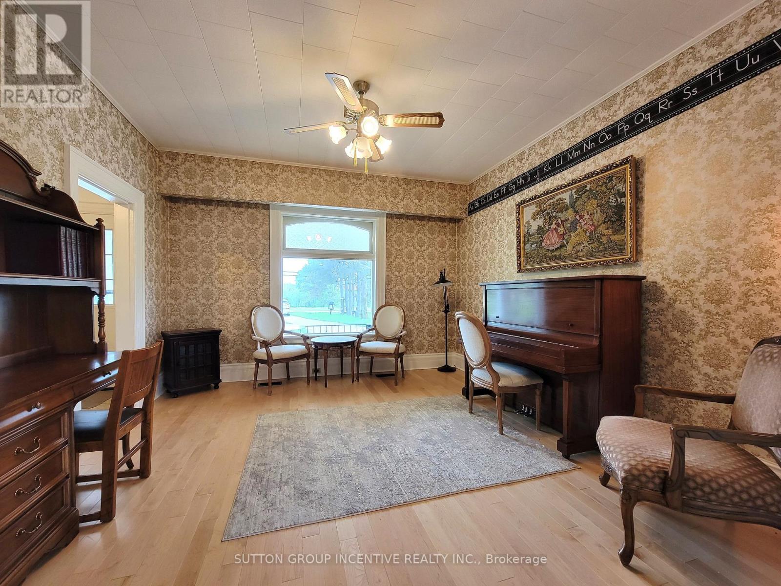 4505 County Rd 124 Road, Clearview, Ontario  L9Y 3Z1 - Photo 8 - S12164462